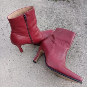 Valentina Women's Red Boots